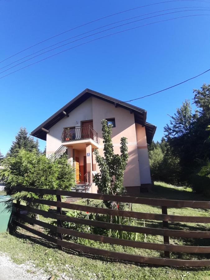 Apartman Sara Pale - Ski Centar Ravna Planina Екстер'єр фото